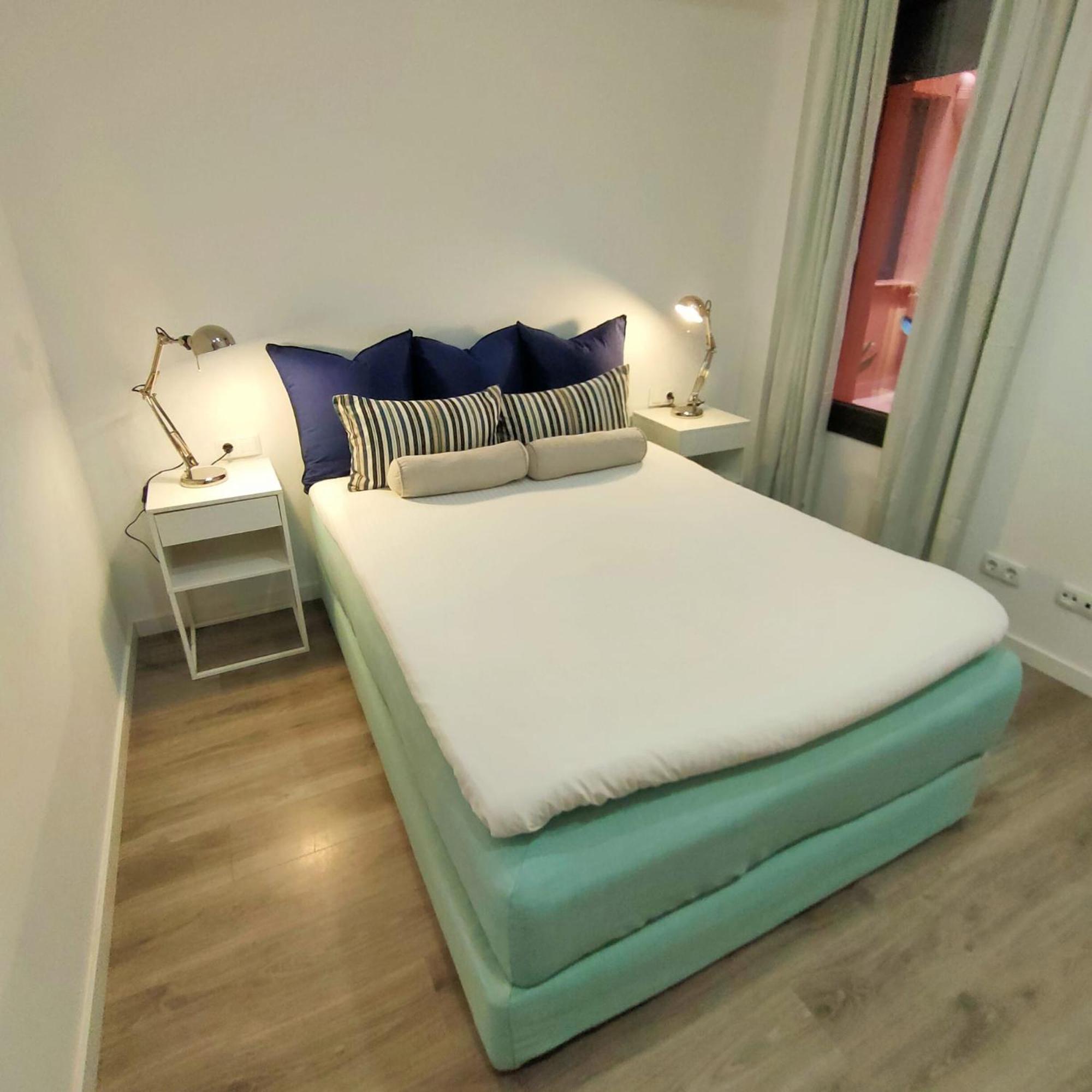 Mediterranean Barcelona Apartments Екстер'єр фото